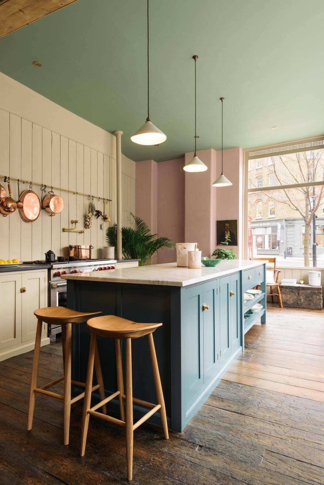 Colorful Kitchen Designs That Brighten Up Your Home 12 colorful kitchen inspiration nordroom1 Colorful Kitchen Designs That Brighten Up Your Home