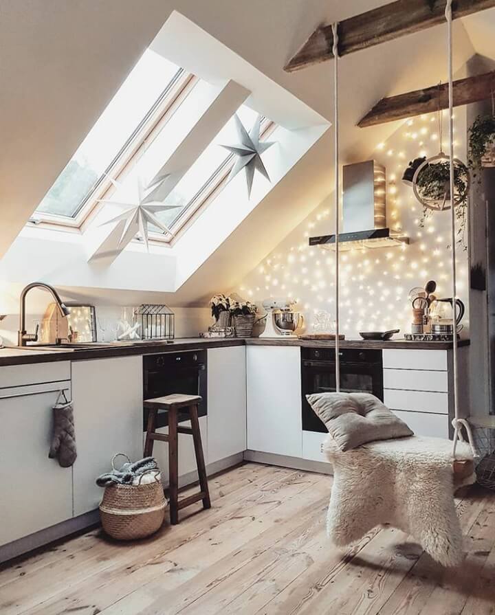 Beautiful Kitchens with Skylights That Add Light and Style 28 cozy christmas home nordroom1 Beautiful Kitchens with Skylights That Add Light and Style