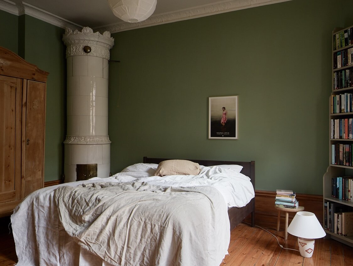 A Charming Scandinavian Apartment with Original Details and Muted Colors 10 charming scandinavian apartment muted color tones nordroom9 A Charming Scandinavian Apartment with Original Details and Muted Colors