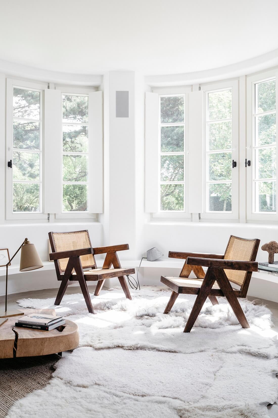 White & Wood in a Beautiful Summerhouse in Belgium