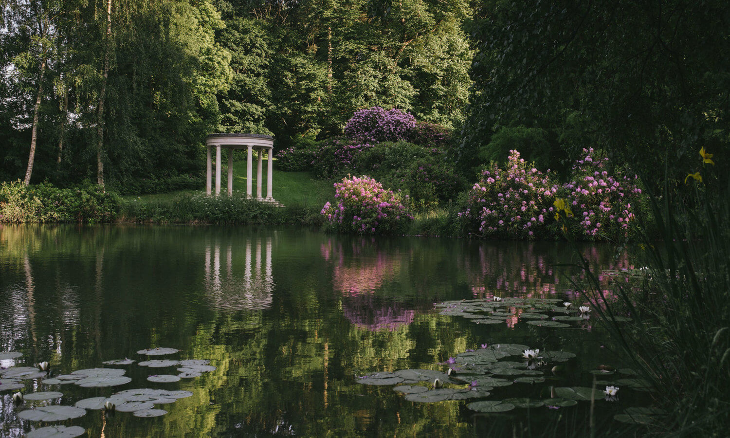 Heckfield Place: A Georgian Estate Transformed Into Luxurious Hotel 28 heckfield place country house hotel england nordroom29 Heckfield Place: A Georgian Estate Transformed Into Luxurious Hotel