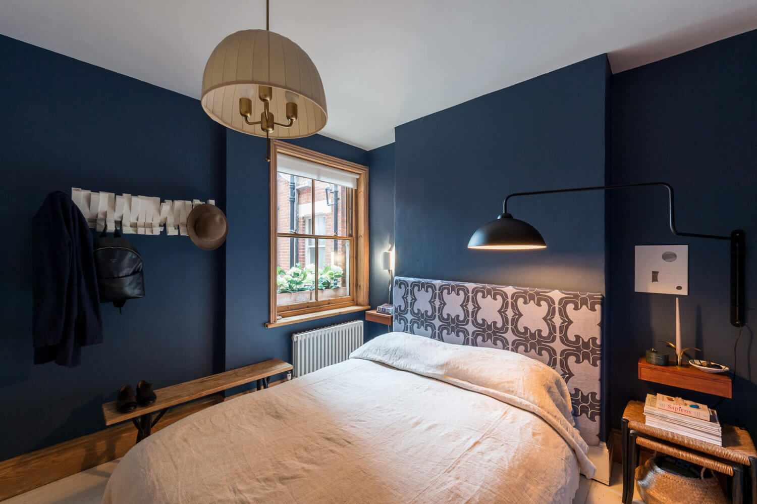 The Color-Blocked London Home of Interior Stylist Laura Fulmine 10 color blocked london home laura fulmine nordroom21 The Color-Blocked London Home of Interior Stylist Laura Fulmine