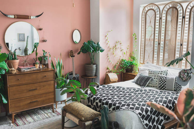 Creative Headboard and Bedroom Styling Ideas 32 old doors screens headboards nordroom6 Creative Headboard and Bedroom Styling Ideas