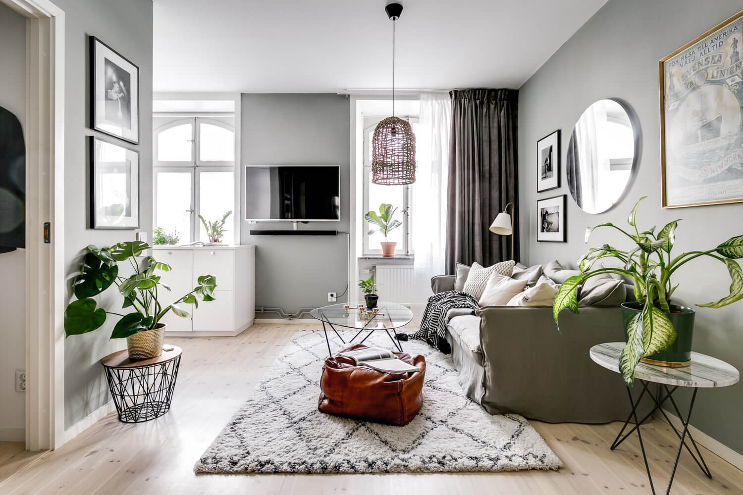 A Small Grey and White Scandinavian Apartment 1 small grey white scandinavian apartment nordroom A Small Grey and White Scandinavian Apartment