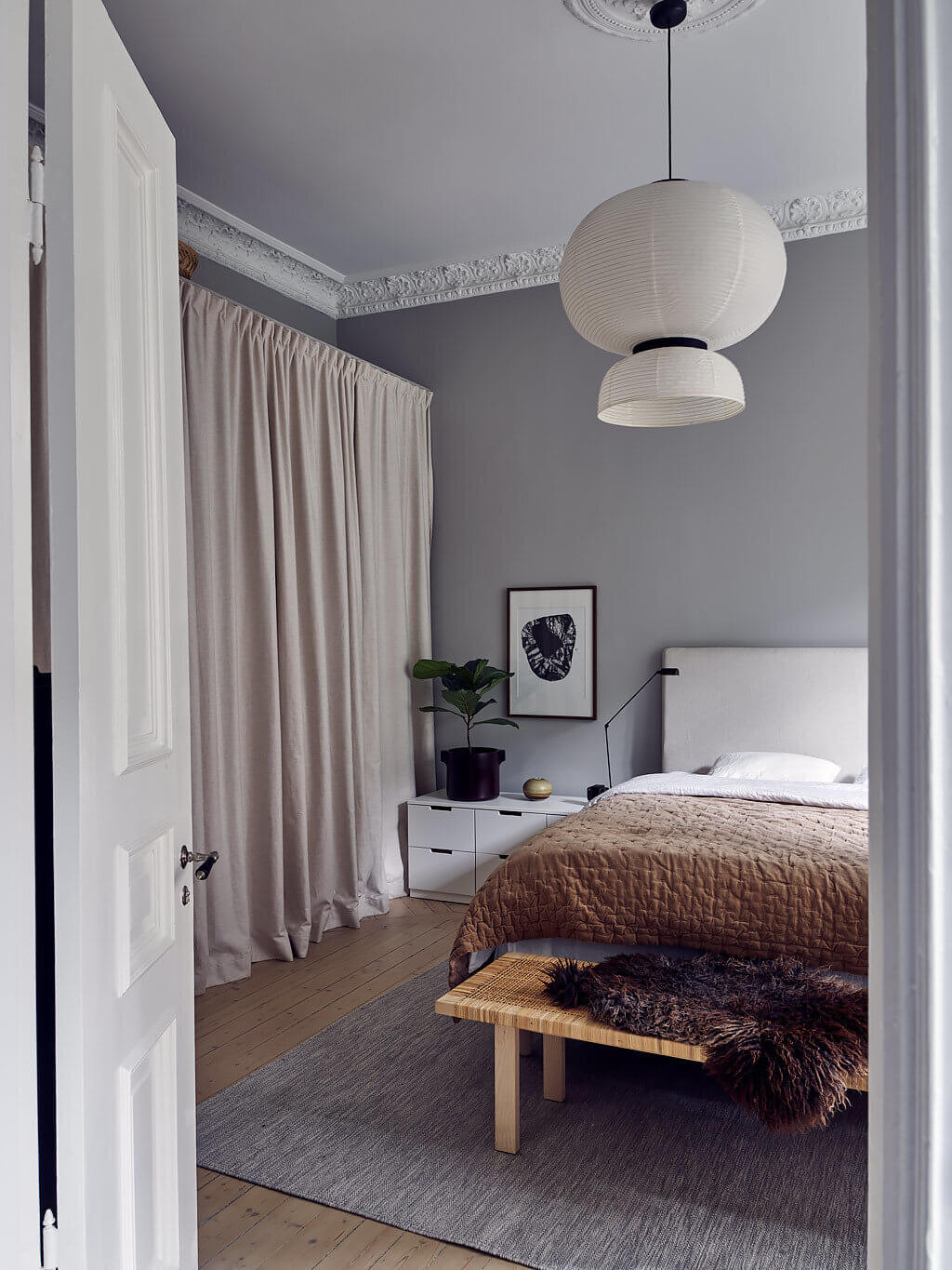 A Serene Scandinavian Apartment Decorated in Grey Tones 7 serene grey scandinavian apartment nordroom6 A Serene Scandinavian Apartment Decorated in Grey Tones