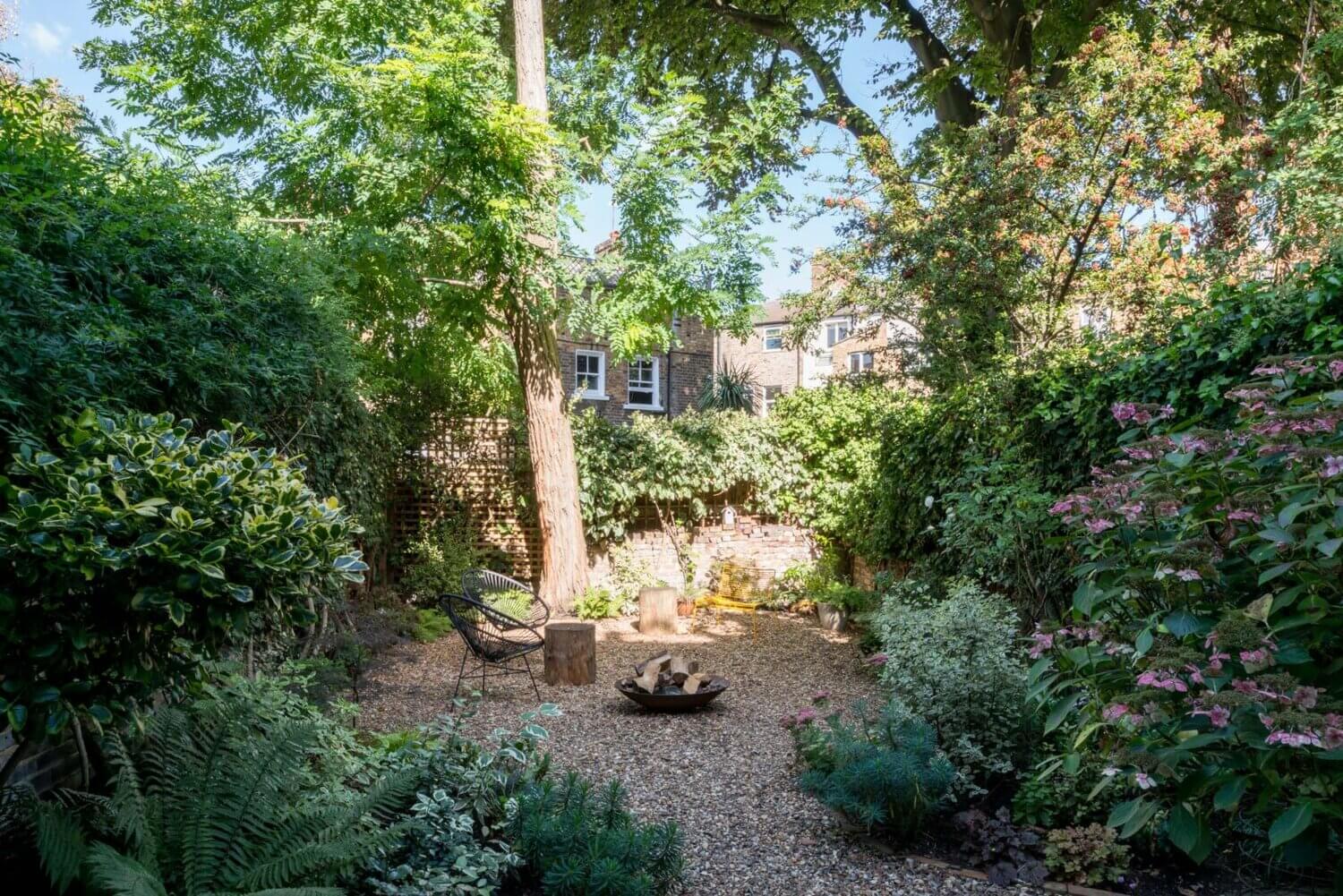 A Victorian Terrace House With A Refined Contemporary Aesthetic 18 victorian terrace house london nordoom17 A Victorian Terrace House With A Refined Contemporary Aesthetic