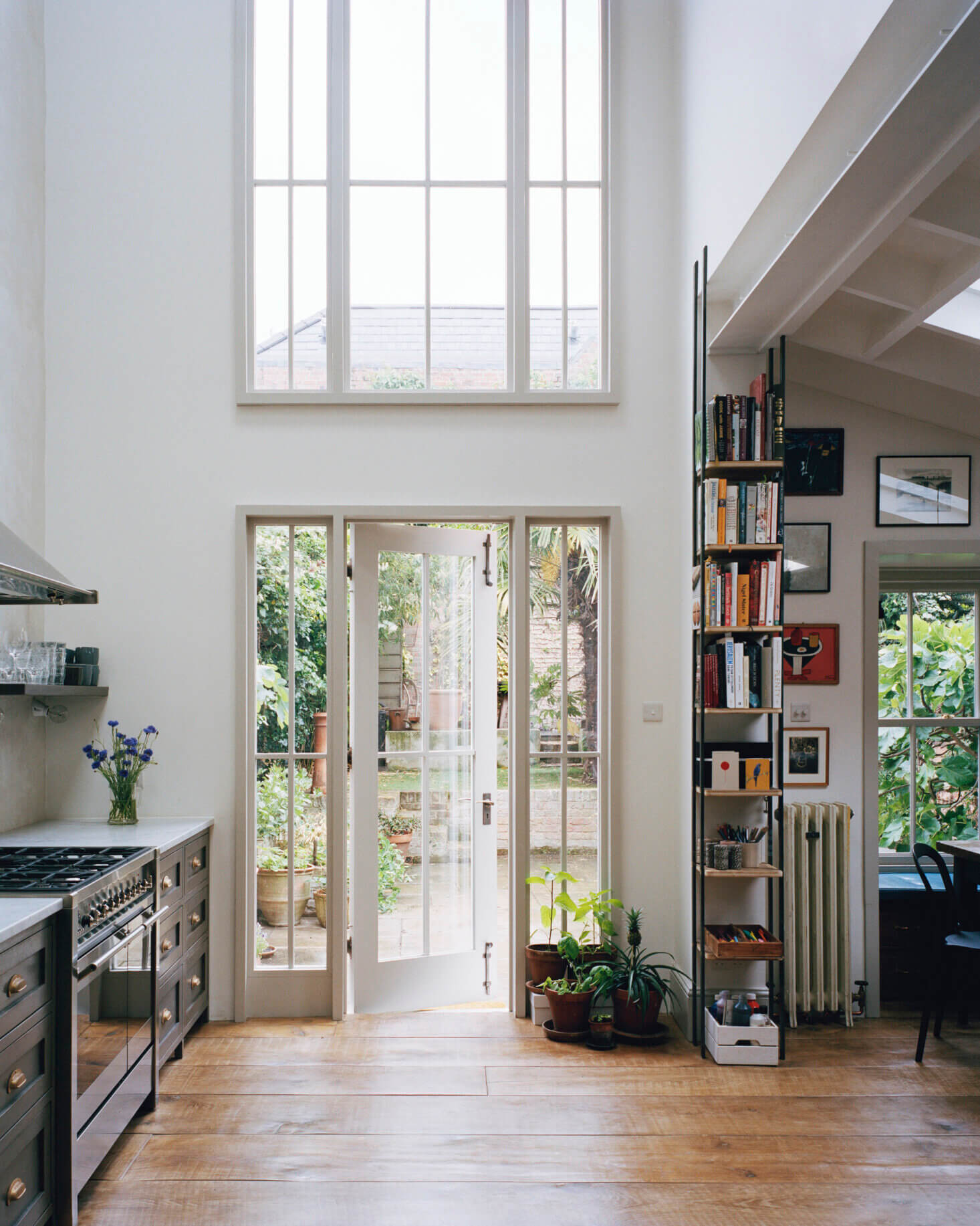 A Victorian Home in London Remodeled by Mark Lewis 1 victorian home london nordroom A Victorian Home in London Remodeled by Mark Lewis