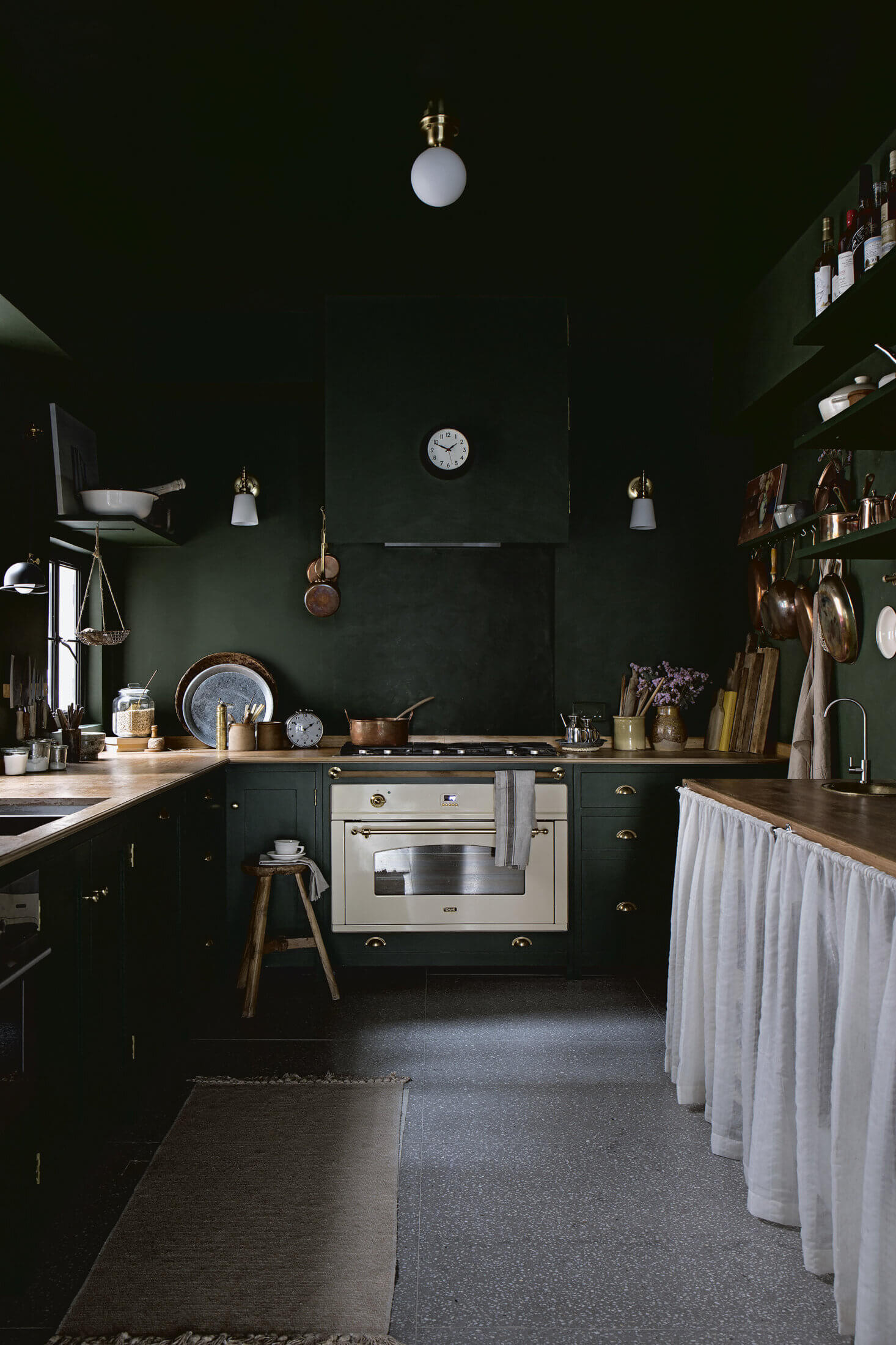 Mandy Lee's Serene Apartment in Hong Kong with a Moody Kitchen 7 ASereneApartmentinHongKongwithaDramaticKitchen TheNordroom6 Mandy Lee's Serene Apartment in Hong Kong with a Moody Kitchen