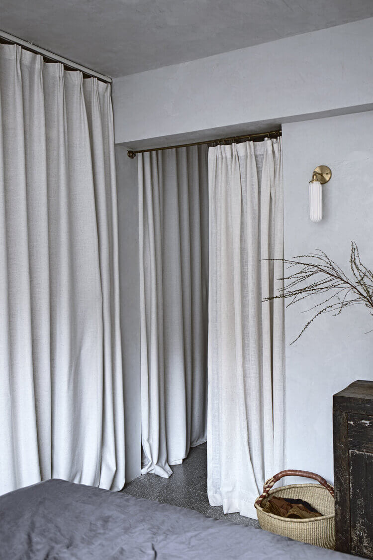 Mandy Lee's Serene Apartment in Hong Kong with a Moody Kitchen 9 ASereneApartmentinHongKongwithaDramaticKitchen TheNordroom8 Mandy Lee's Serene Apartment in Hong Kong with a Moody Kitchen