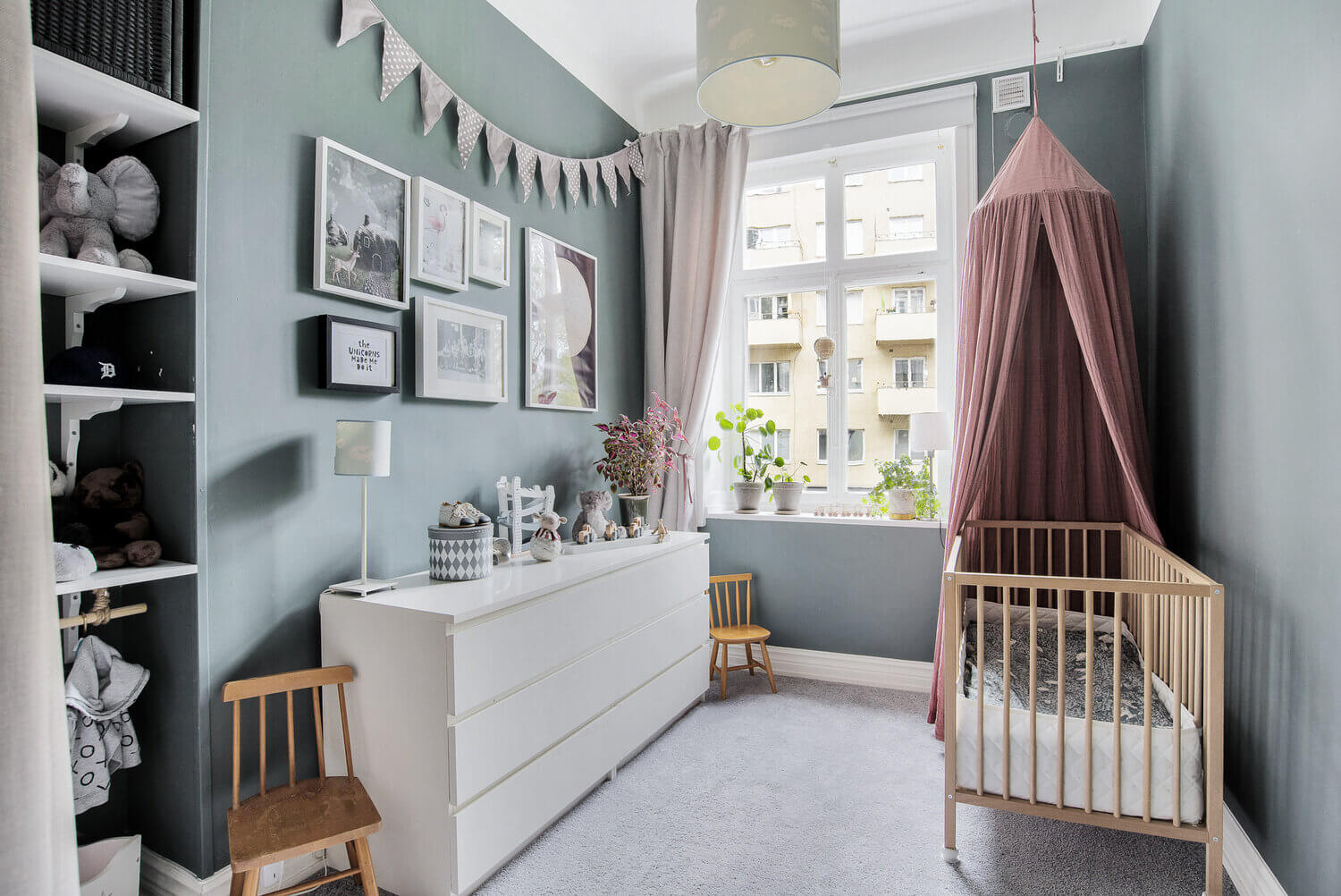 A Bright Pink and Blue Scandinavian Apartment 11 pink blue scandinavian apartment nordroom10 A Bright Pink and Blue Scandinavian Apartment