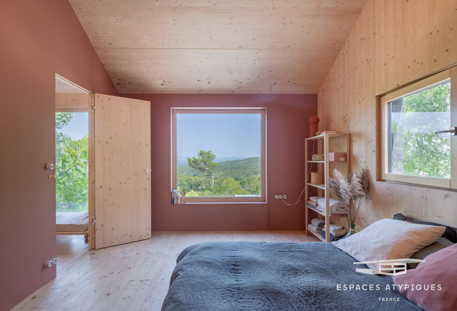 A Minimalistic Wooden Home Overlooking the Provence Countryside 7 AMinimalisticWoodenHomewithAmazingViewsovertheProvenceCountryside TheNordroom6 A Minimalistic Wooden Home Overlooking the Provence Countryside