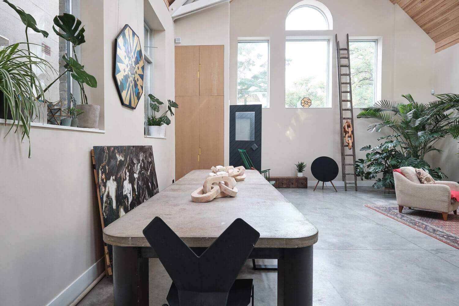 A Former Mission Hall Is Now A Creative Plant-Filled Home 7 former mission hall plant filled home nordroom6 A Former Mission Hall Is Now A Creative Plant-Filled Home