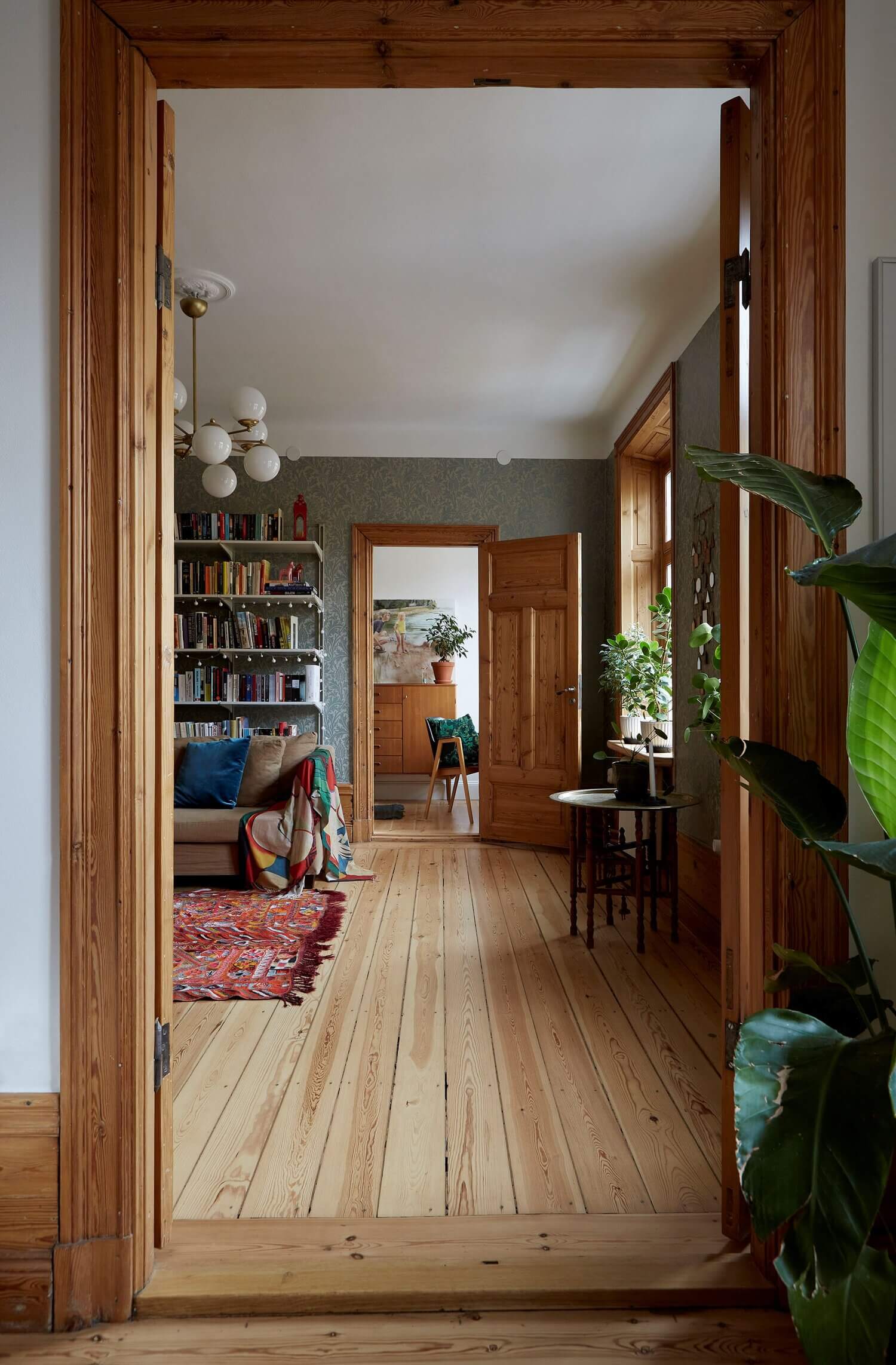 A Warm Historic Apartment in Stockholm 5 warm historic apartment stockholm nordroom5 A Warm Historic Apartment in Stockholm