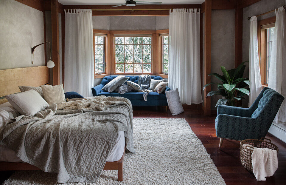 Pastel Colors in a Long Island Home Designed by Jersey Ice Cream Co 24 PastelColorsinaLongIslandHomeDesignedbyJerseyIceCreamCo TheNordroom15 Pastel Colors in a Long Island Home Designed by Jersey Ice Cream Co