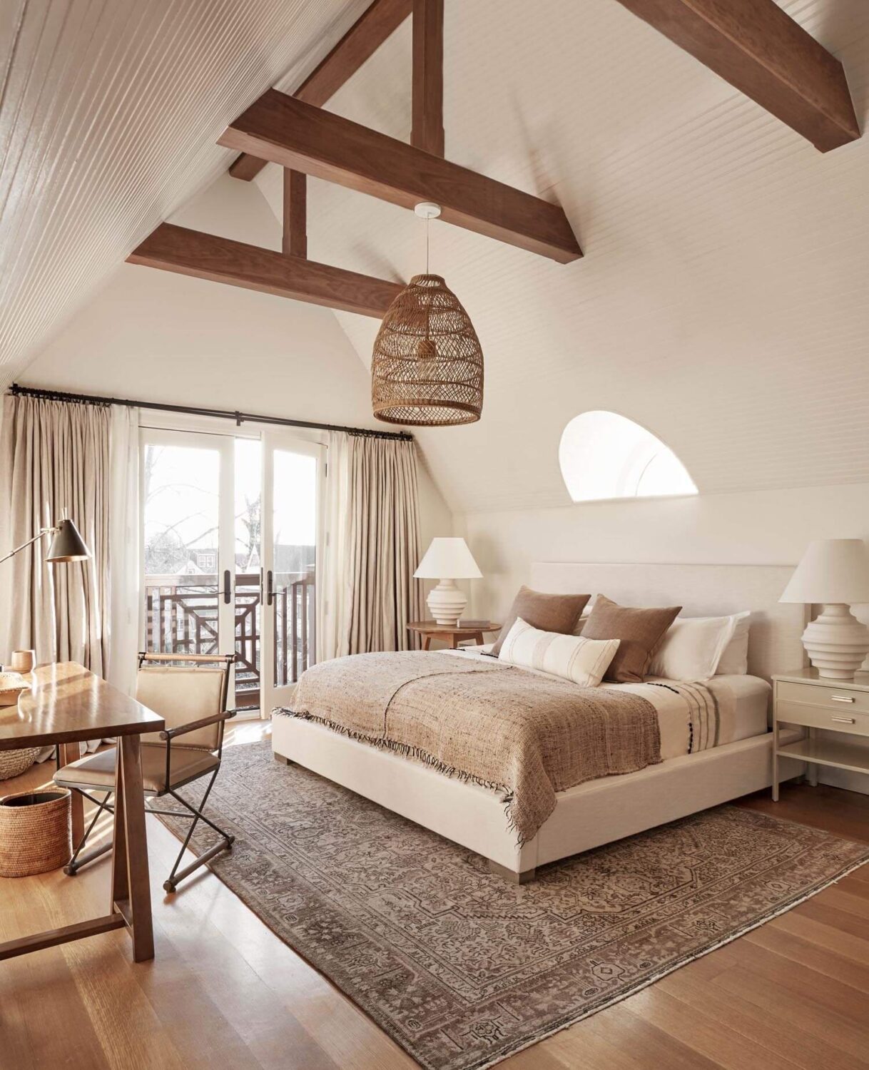 A Character-Filled Victorian Colonial Revival On The Hudson River 11 ACharacter FilledVictorianColonialRevivalOnTheHudsonRiver TheNordroom13 A Character-Filled Victorian Colonial Revival On The Hudson River