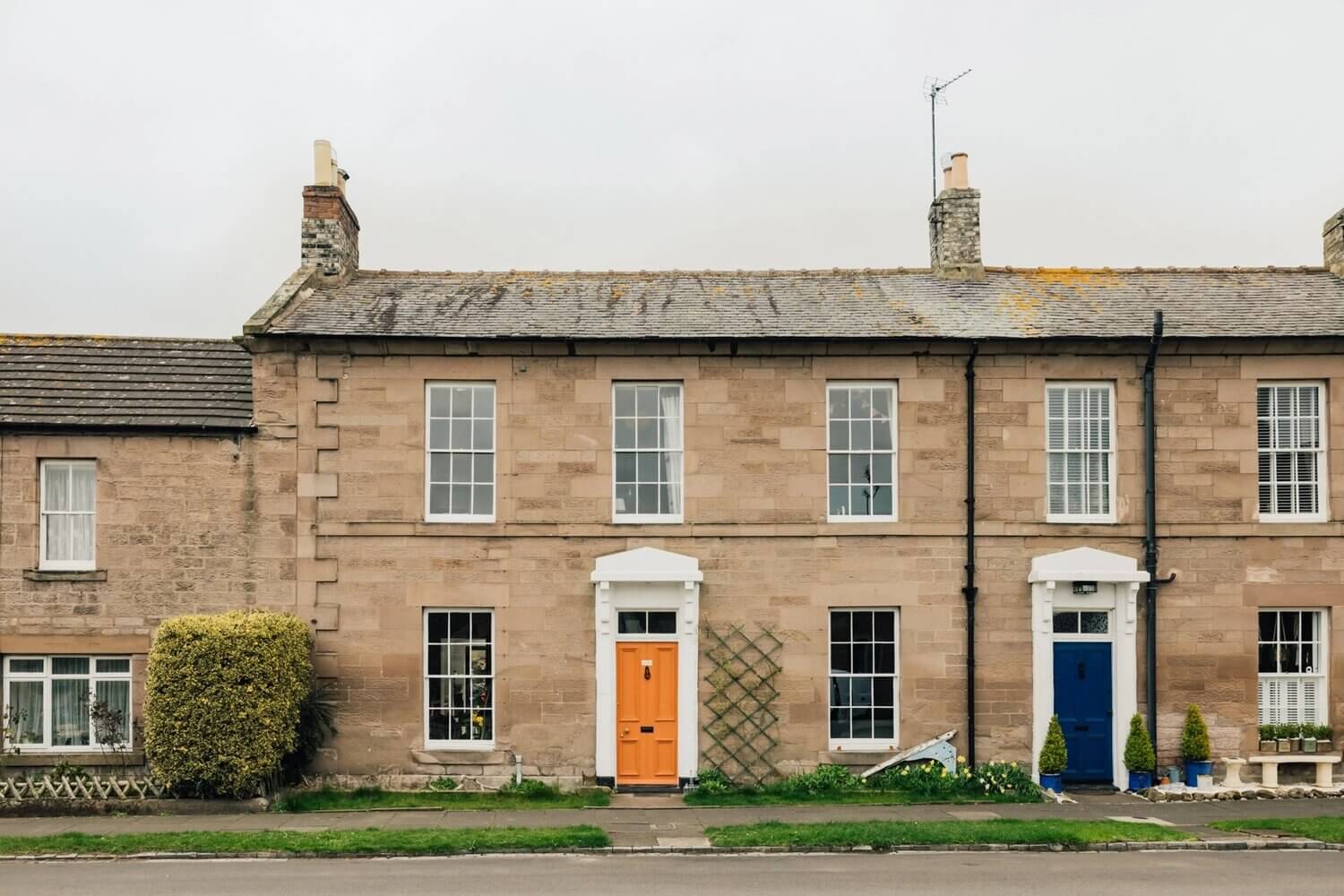 A Colorful Early 19th-Century House in England 21 AColorfulEarly19th CenturyHouseinEngland TheNordroom17 A Colorful Early 19th-Century House in England