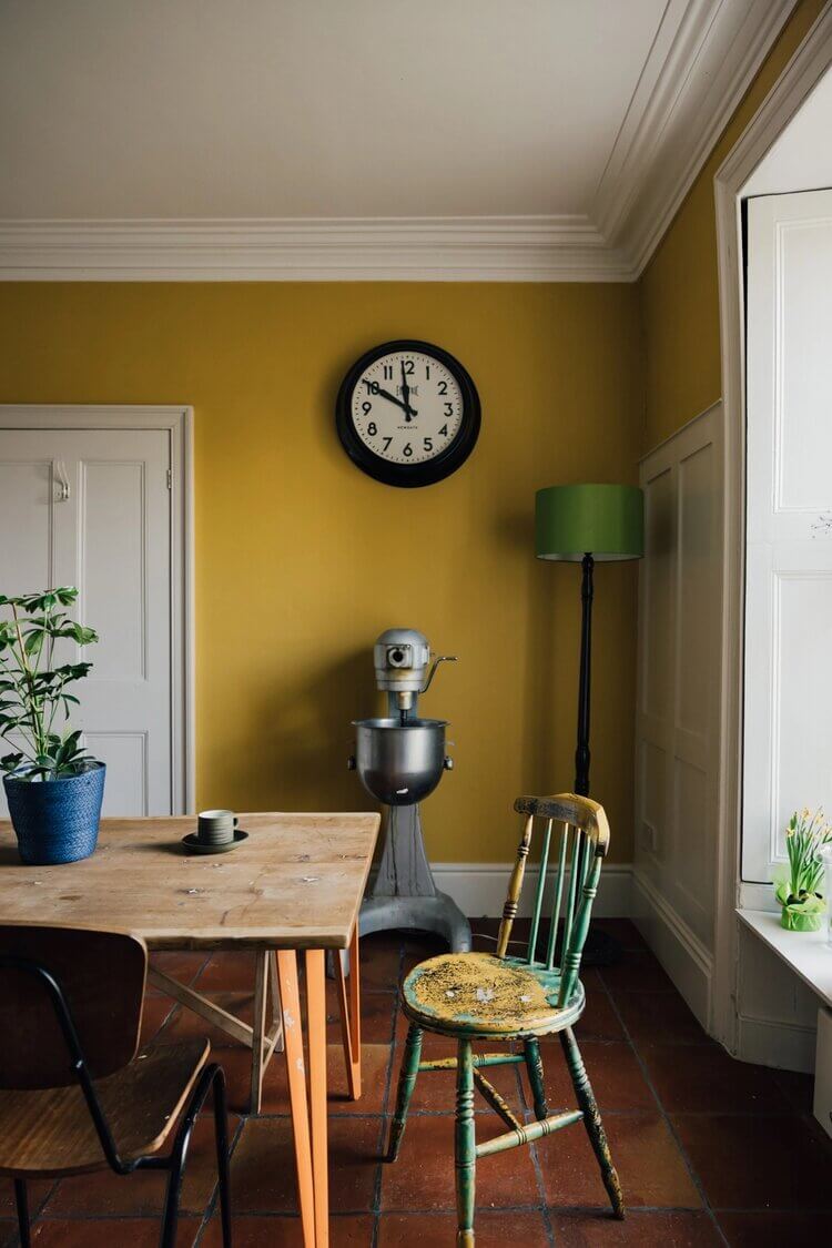 A Colorful Early 19th-Century House in England 4 AColorfulEarly19th CenturyHouseinEngland TheNordroom5grid A Colorful Early 19th-Century House in England