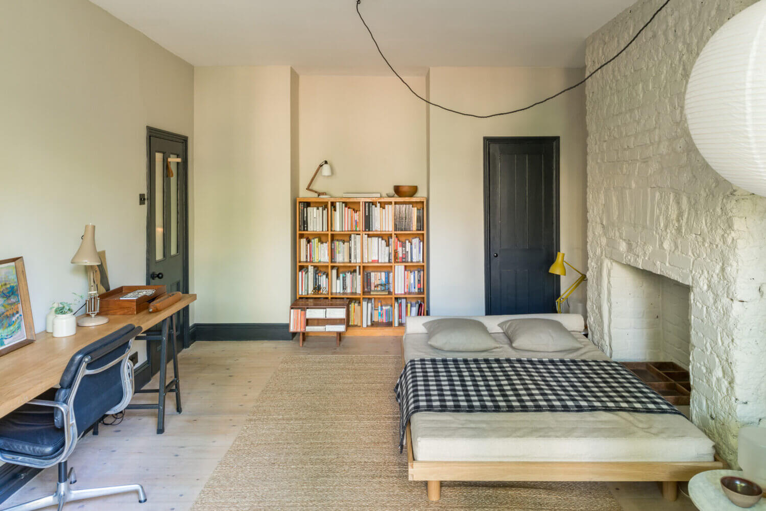 An Elegant Victorian Terrace House with Private Courtyard Garden 17 AnElegantVictorianTerraceHousewithPrivateCourtyardGarden TheNordroom17 An Elegant Victorian Terrace House with Private Courtyard Garden