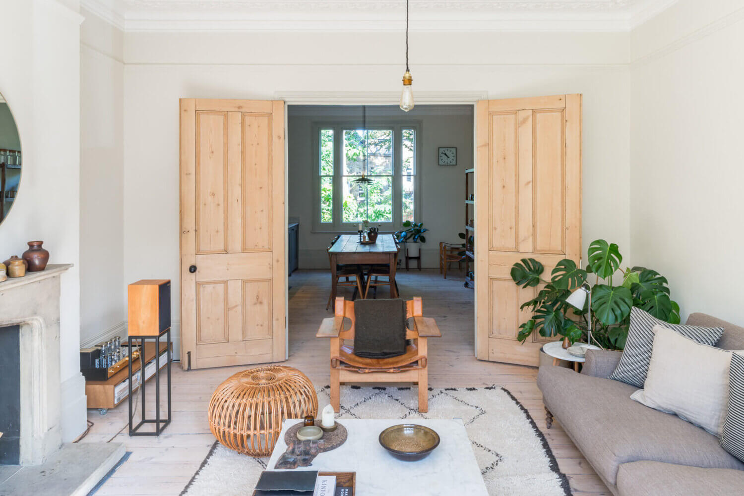 An Elegant Victorian Terrace House with Private Courtyard Garden 5 AnElegantVictorianTerraceHousewithPrivateCourtyardGarden TheNordroom4 An Elegant Victorian Terrace House with Private Courtyard Garden