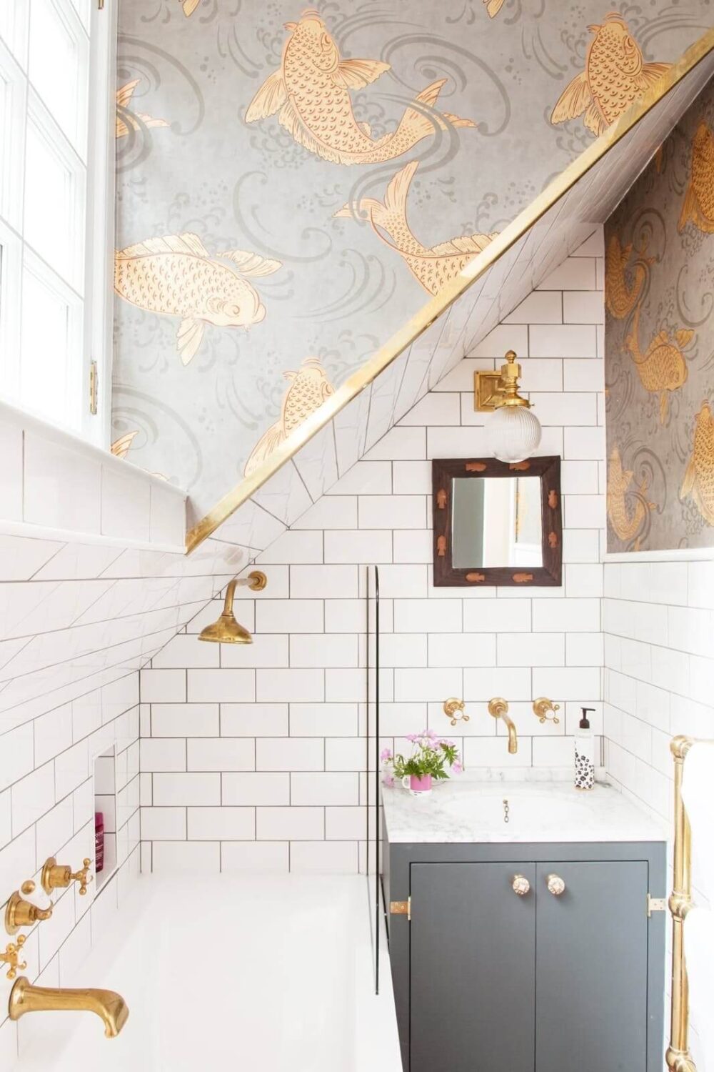 83 Small Bathroom Ideas & How To Make It Look Bigger 83 small-bathroom-design-ideas-nordroom