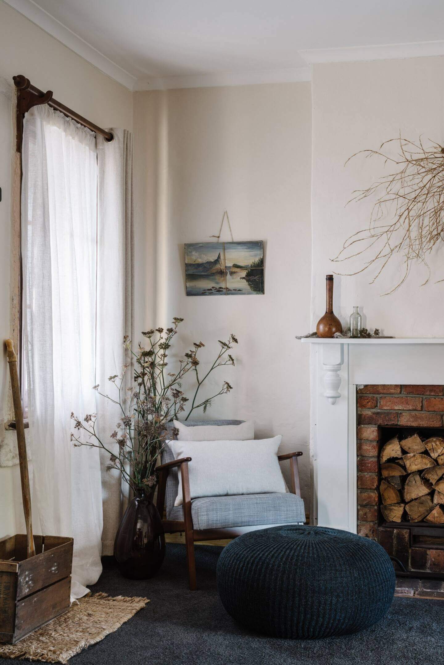 Captains Cottage: A Warm Airbnb Cottage on Tasmania 5 captains-cottage-vintage-airbnb-cottage-hobart-tasmania