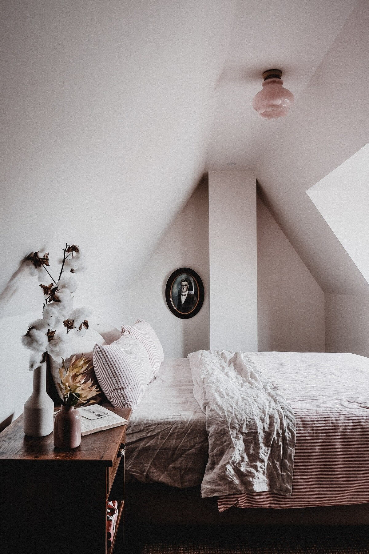 Captains Cottage: A Warm Airbnb Cottage on Tasmania 12 captains-cottage-vintage-airbnb-cottage-hobart-tasmania