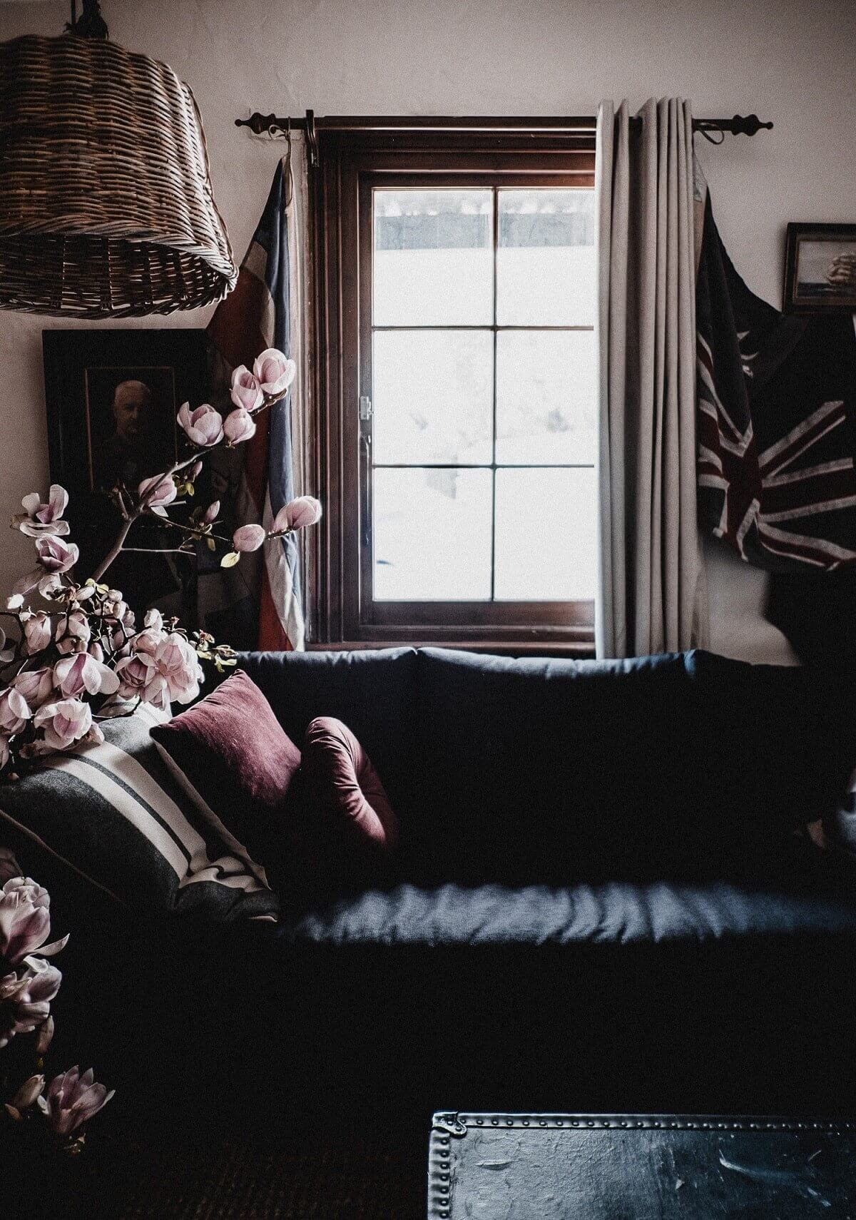 Captains Cottage: A Warm Airbnb Cottage on Tasmania 2 captains-cottage-vintage-airbnb-cottage-hobart-tasmania