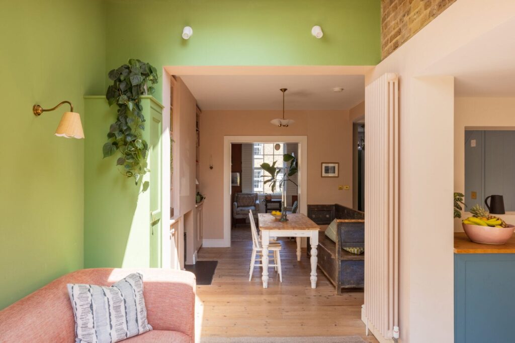 Colorful Rooms in a Historic London House 10 10 Colorful Rooms in a Historic London House