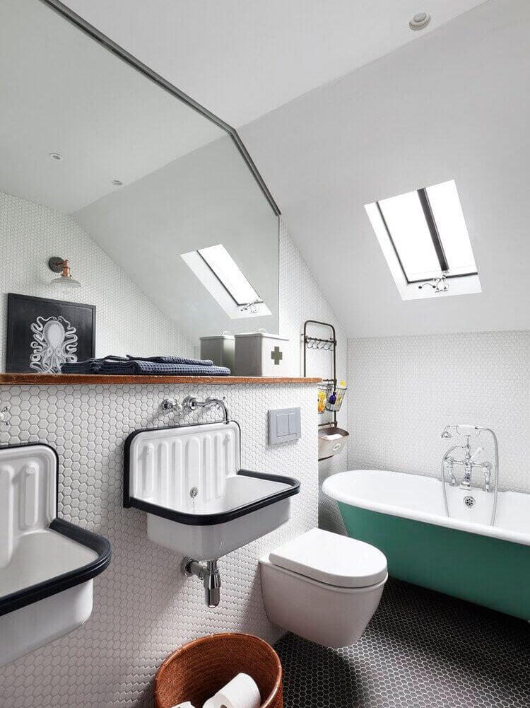 Colorful Touches in a London Family Home 13 colorful-touches-london-family-home-nordroom