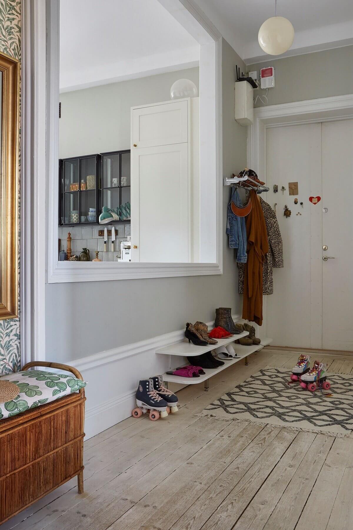 A Light and Charming Scandinavian Apartment 19 hallway-scandinavian-apartment-nordroom