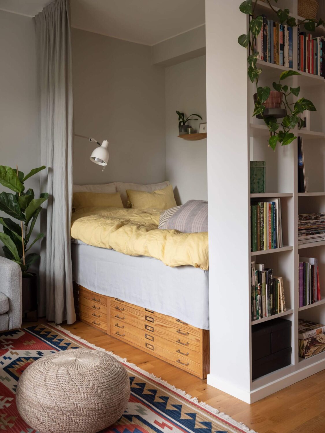 53 Studio Apartments with a Curtain Room Divider 15 mid-century-studio-apartment-nordroom