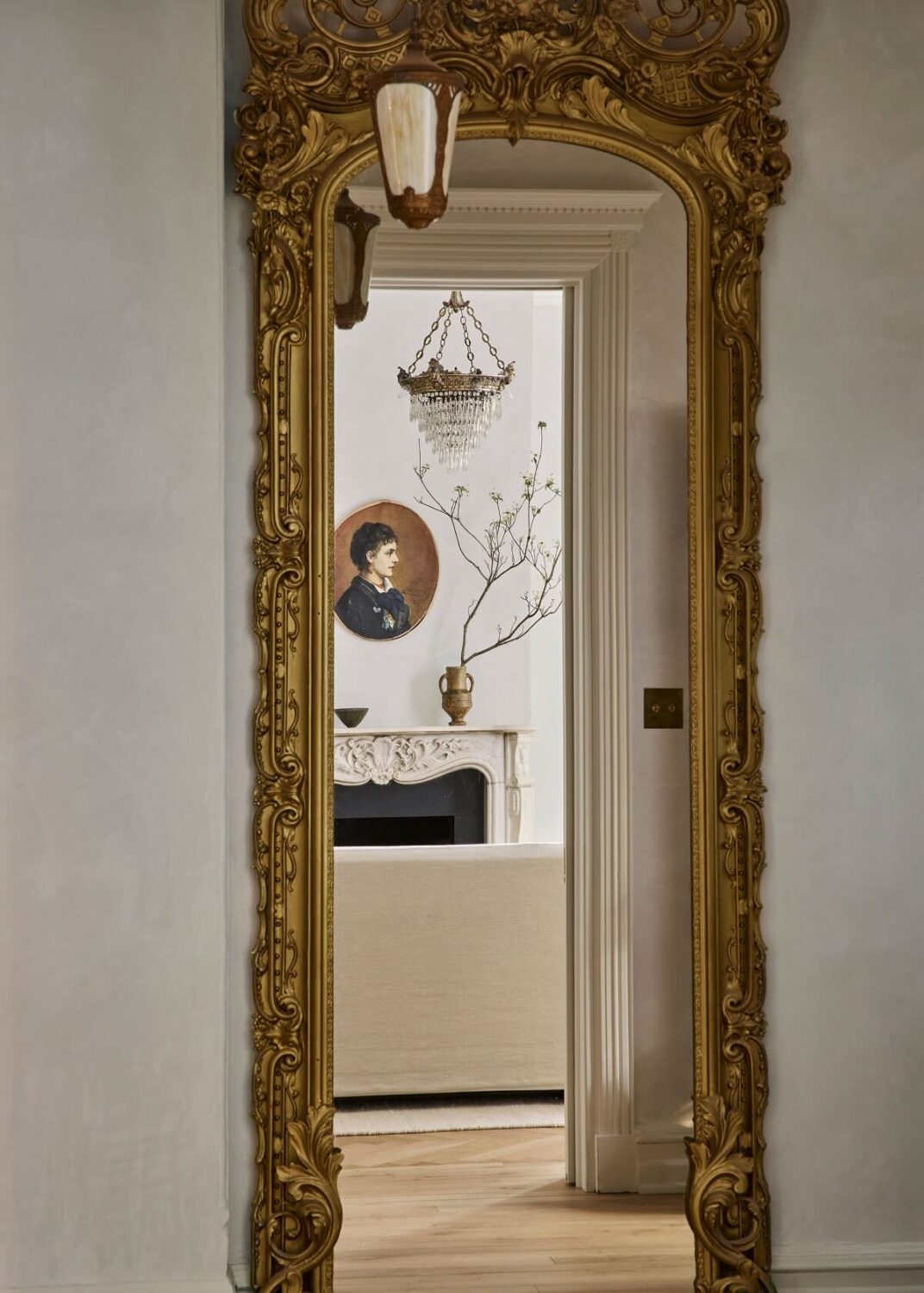 Soothing Tones in a Victorian Brownstone in Jersey City 5 soothing-tones-victorian-brownstone-jersey-city-nordroom