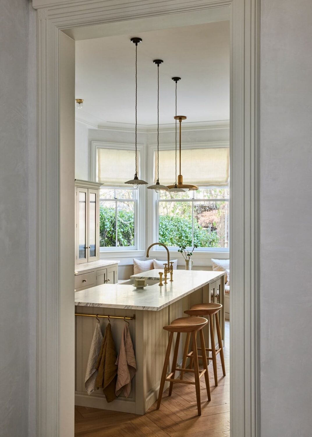 Soothing Tones in a Victorian Brownstone in Jersey City 6 soothing-tones-victorian-brownstone-jersey-city-nordroom