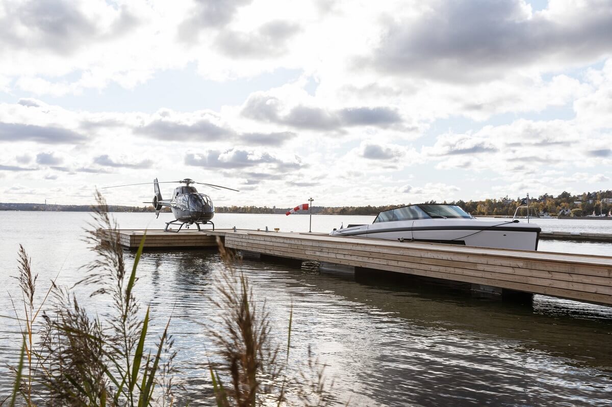 A Modern Architectural Villa in Sweden 38 helicopter-deck-modern-architectural-villa-stockholm-sweden-nordroom