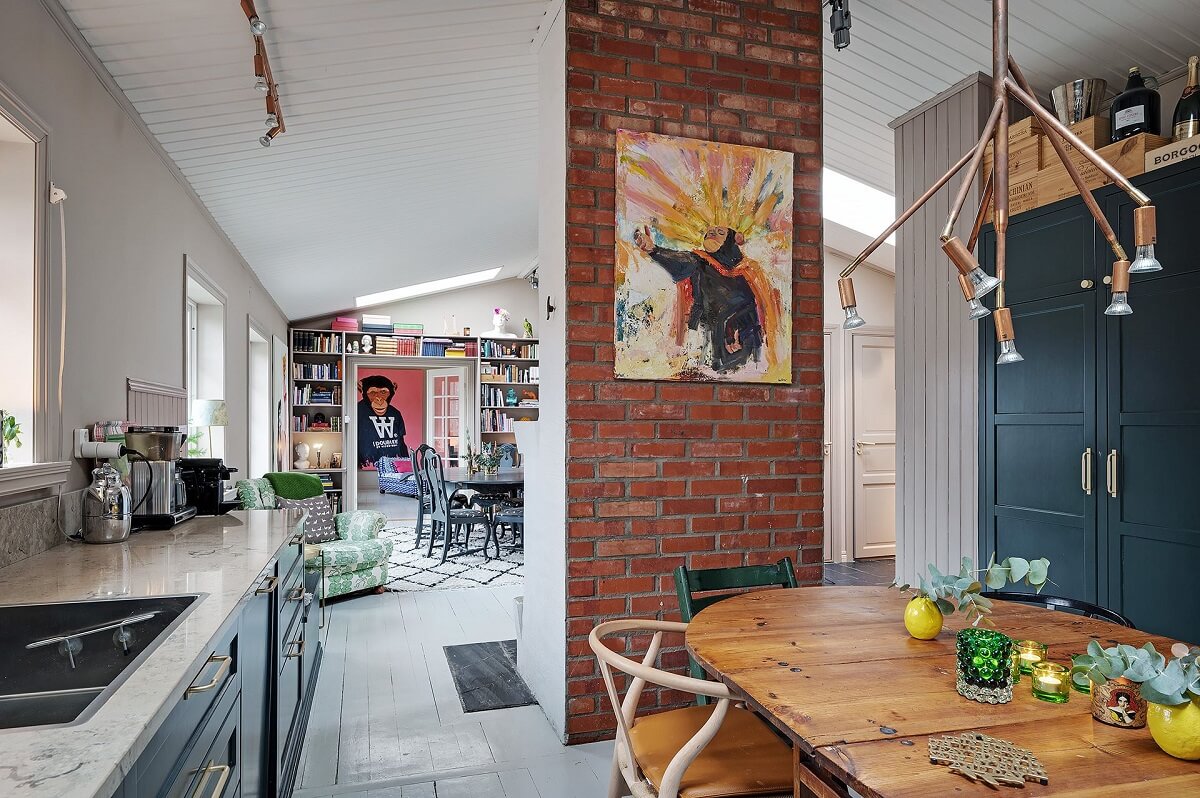 The Colorful Home of Artist Bobo Wallmansson 6 kitchen-brick-wall-colorful-eclectic-home-bobo-wallmansson-nordroom