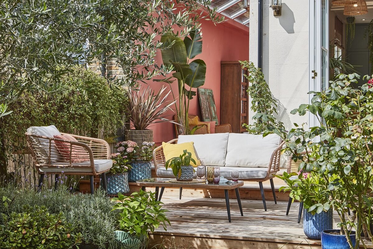 A Colorful 70s Inspired Home in London 24 rattan-garden-seating-70s-inspired-home-nordroom
