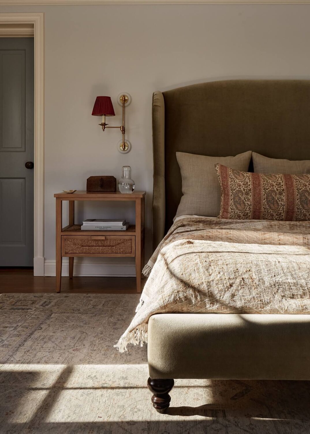 A Warm Family Home in Connecticut 9 warm-master-bedroom-velvet-bedframe-family-home-nordroom