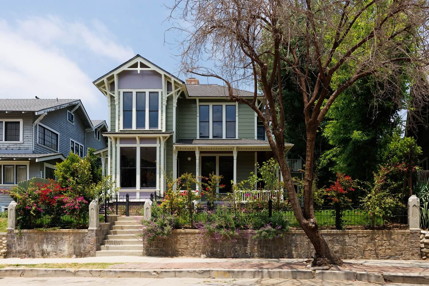 Homes Could Be Affordable Again in 20 Major U.S. Cities by the End of 2026 3 olive-exterior-victorian-house-los-angeles-nordroom