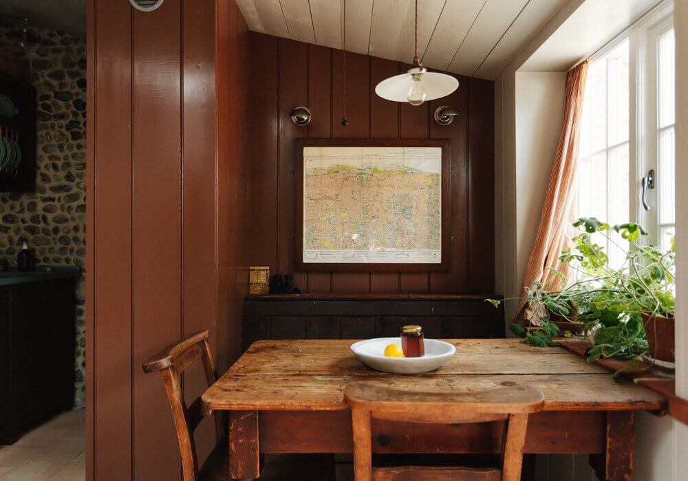 Spinks Nest: A Small Vintage Cottage in England 3 vintage-kitchen-dining-nook-earthy-wall-color-nordroom