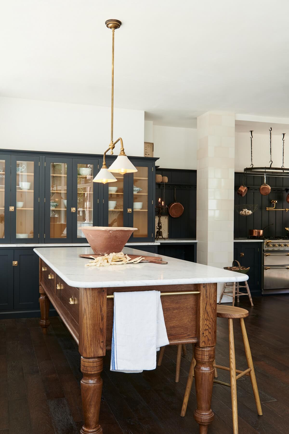 A Warm Makeover For A deVOL Shaker Kitchen