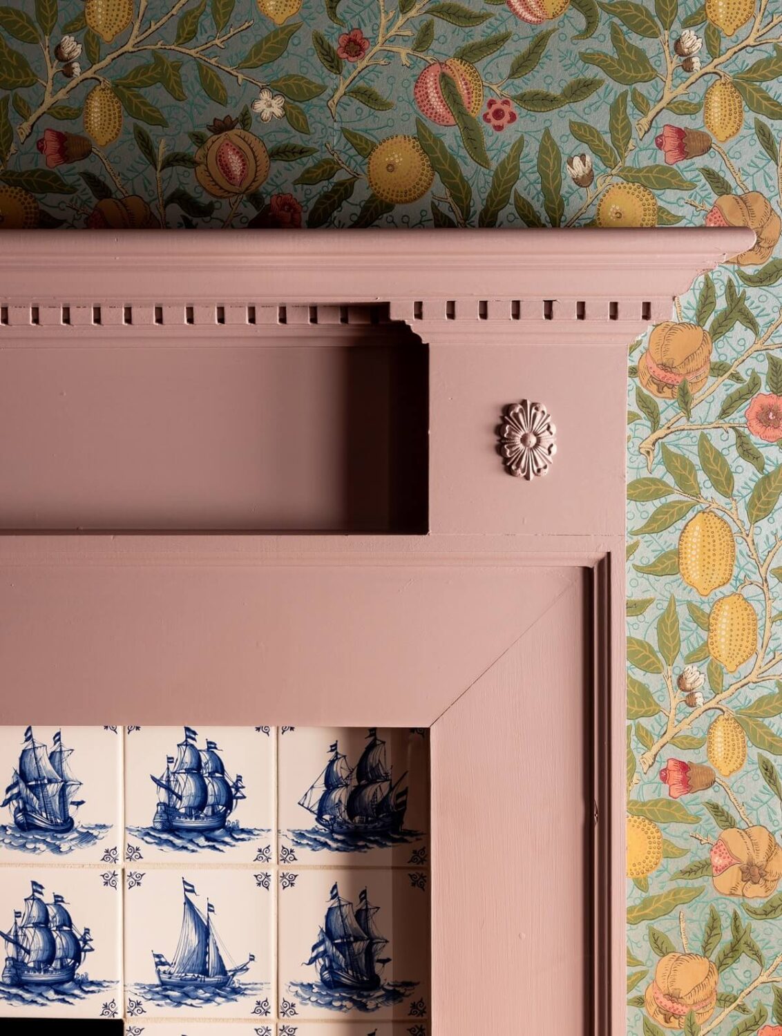 A Lesson in Color and Pattern in a San Francisco Home 19 fireplace-delft-tiles-mauve-pink-fireplace-william-morris-wallpaper-nordroom