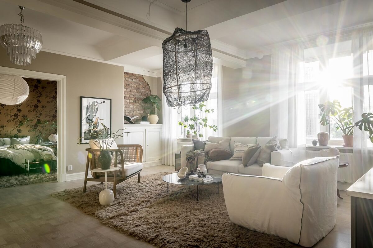 Magical Light in a Stylish Scandinavian Apartment 1 serene-light-filled-living-room-large-rug-nordroom