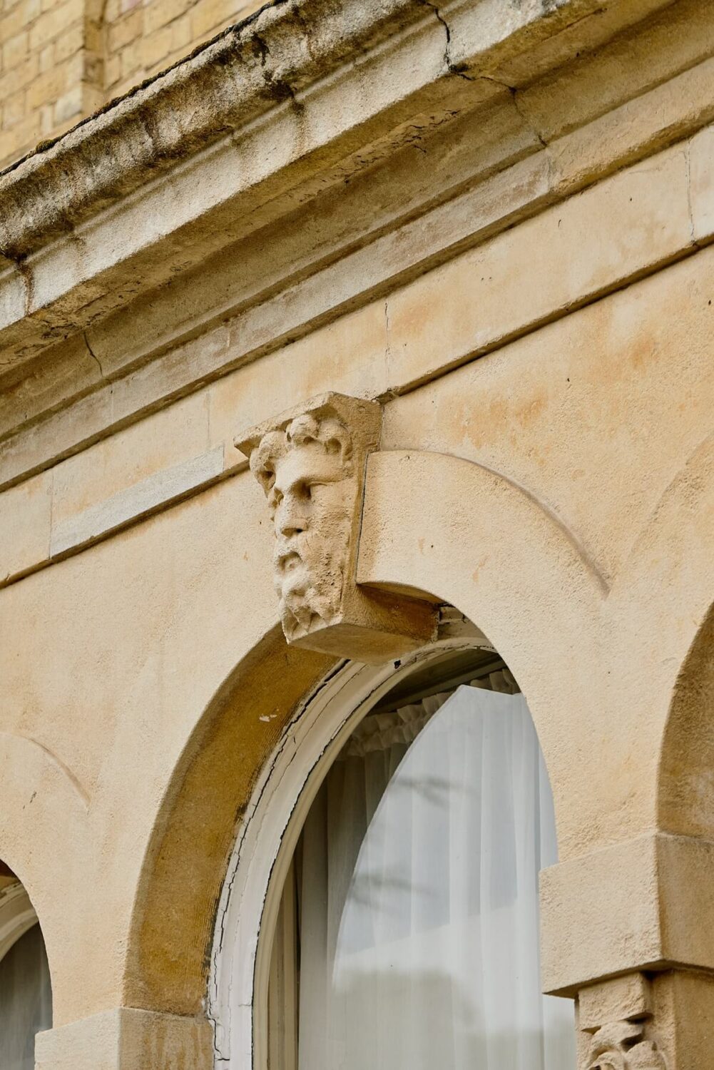 A Beautiful London Apartment in an Italianate Style Villa 21 architectural-feature-italianate-villa-london-nordroom