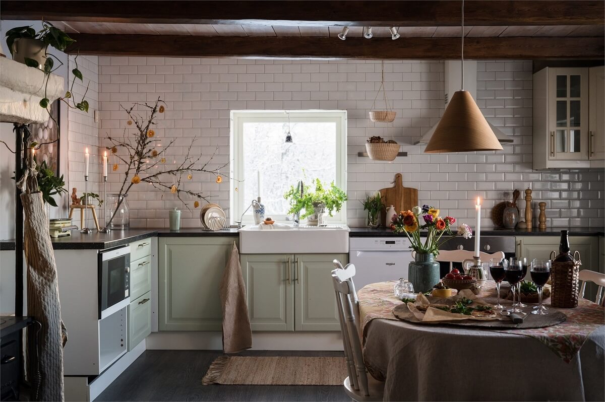 A Charming Countryside Villa in Sweden 4 kitchen-exposed-beams-countryside-villa-sweden-nordroom