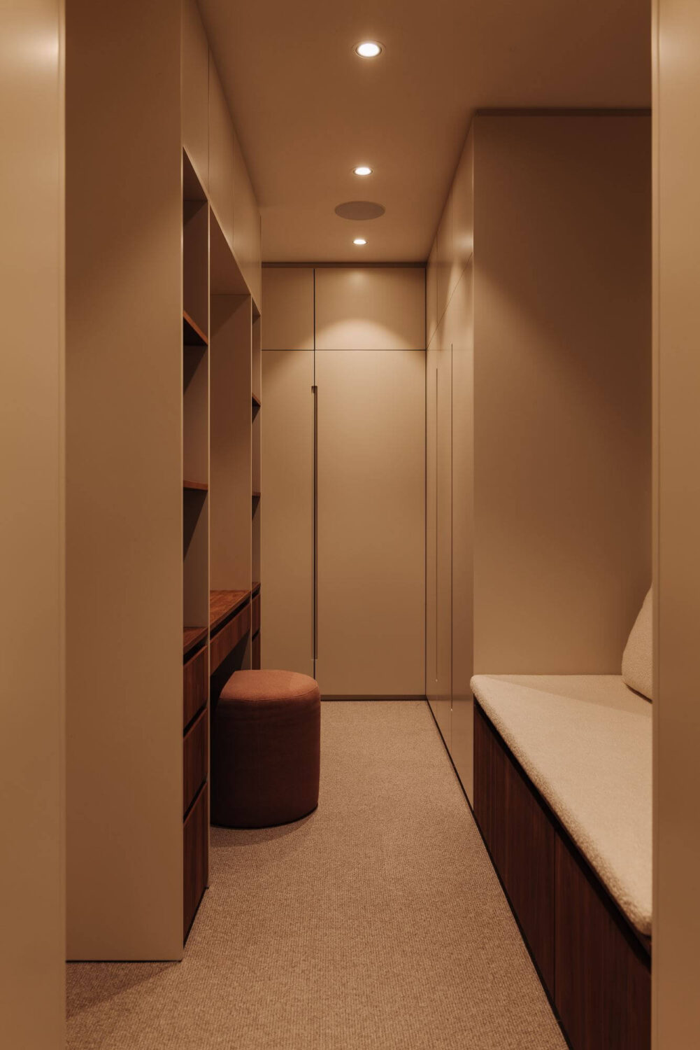 A Luxurious Canal Home in Amsterdam 19 modern-walk-in-closet-bench-vanity-table-nordroom