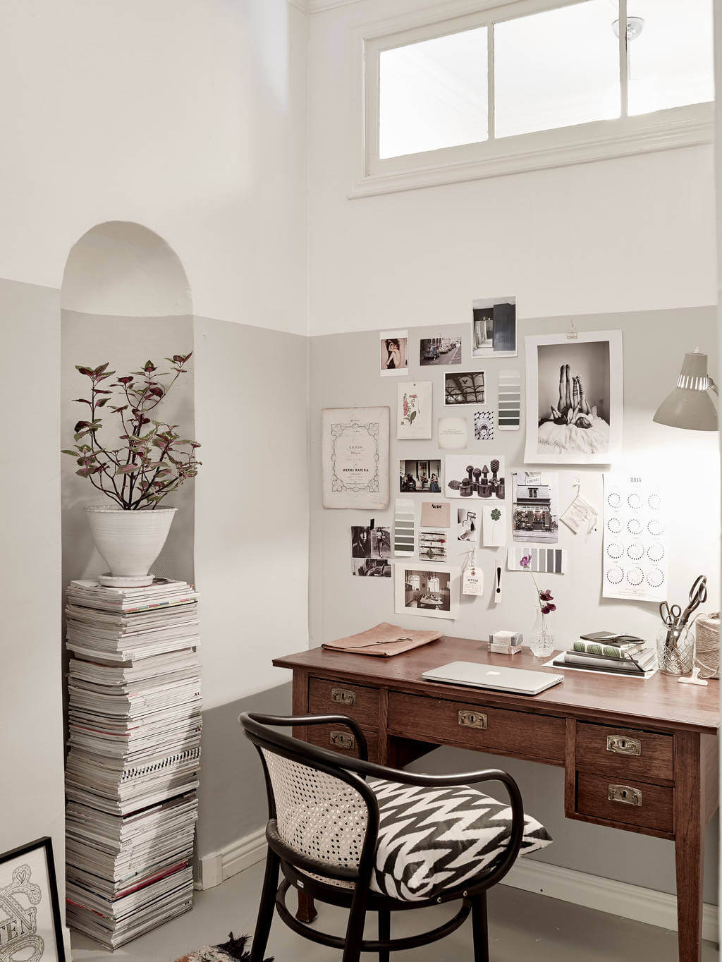 Two-Tone Walls Ideas: Create A Color Blocking Accent Wall 19 small-home-office-two-tone-wall-light-gray-white-antique-desk-nordroom