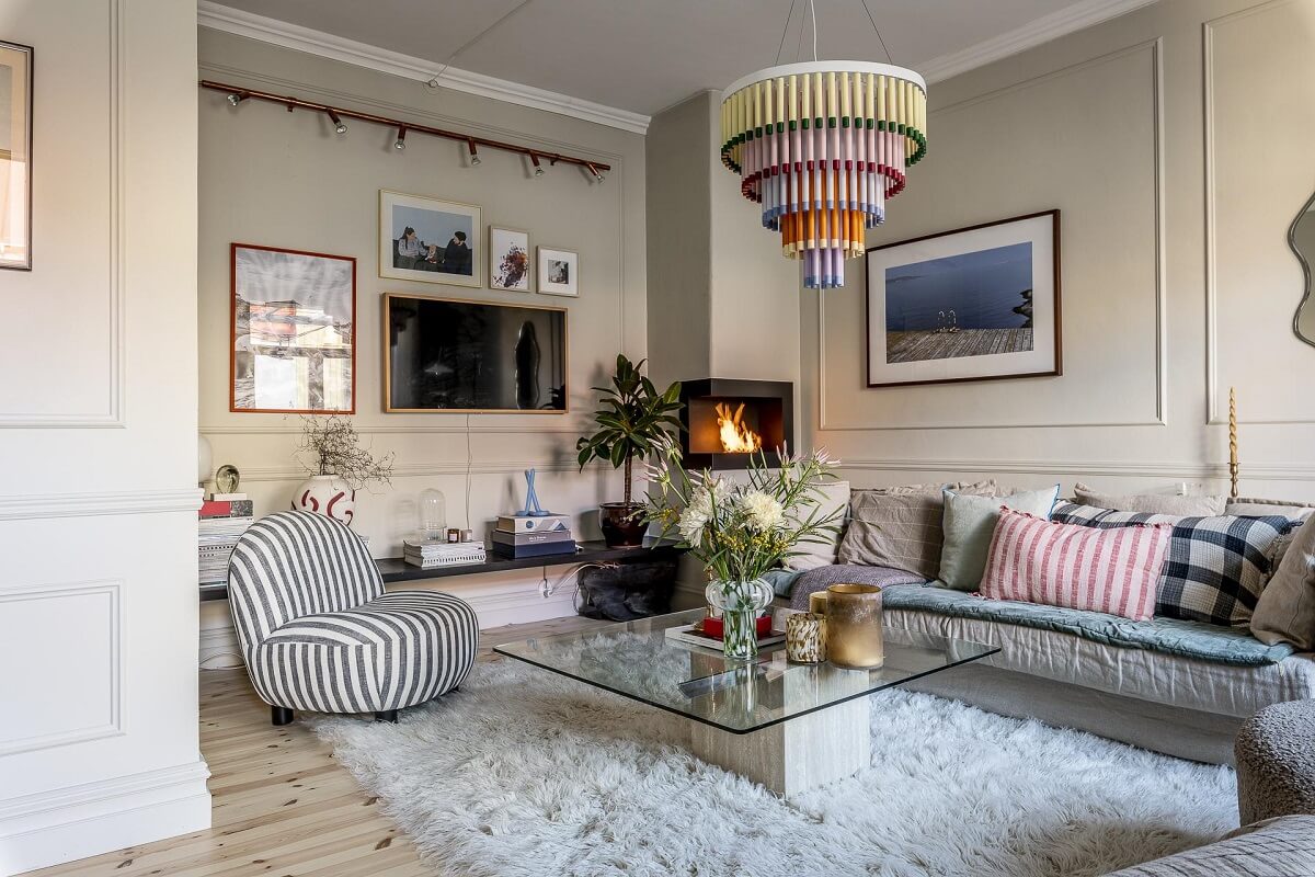 scandinavian-living-room-beige-walls-nordroom