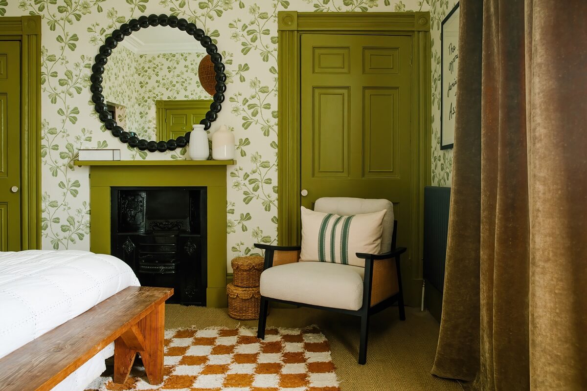 A Georgian House in England with Bold Color Pops 23 bedroom-green-doors-checkerboard-rug-nordroom