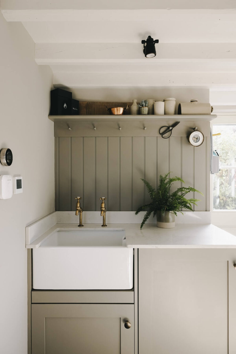 The Workers Cottage: An English Holiday Home with a Royal Past 7 utility-room-butler-sink-cottage
