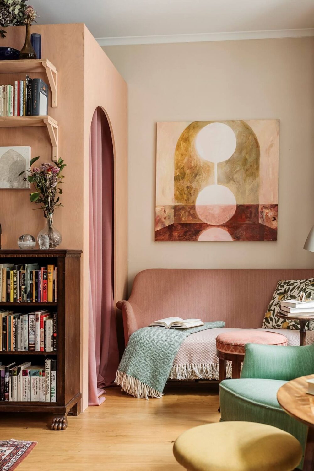 A Vintage Style Apartment in Stockholm 2 vintage-style-living-room-pastel-colors-nordroom